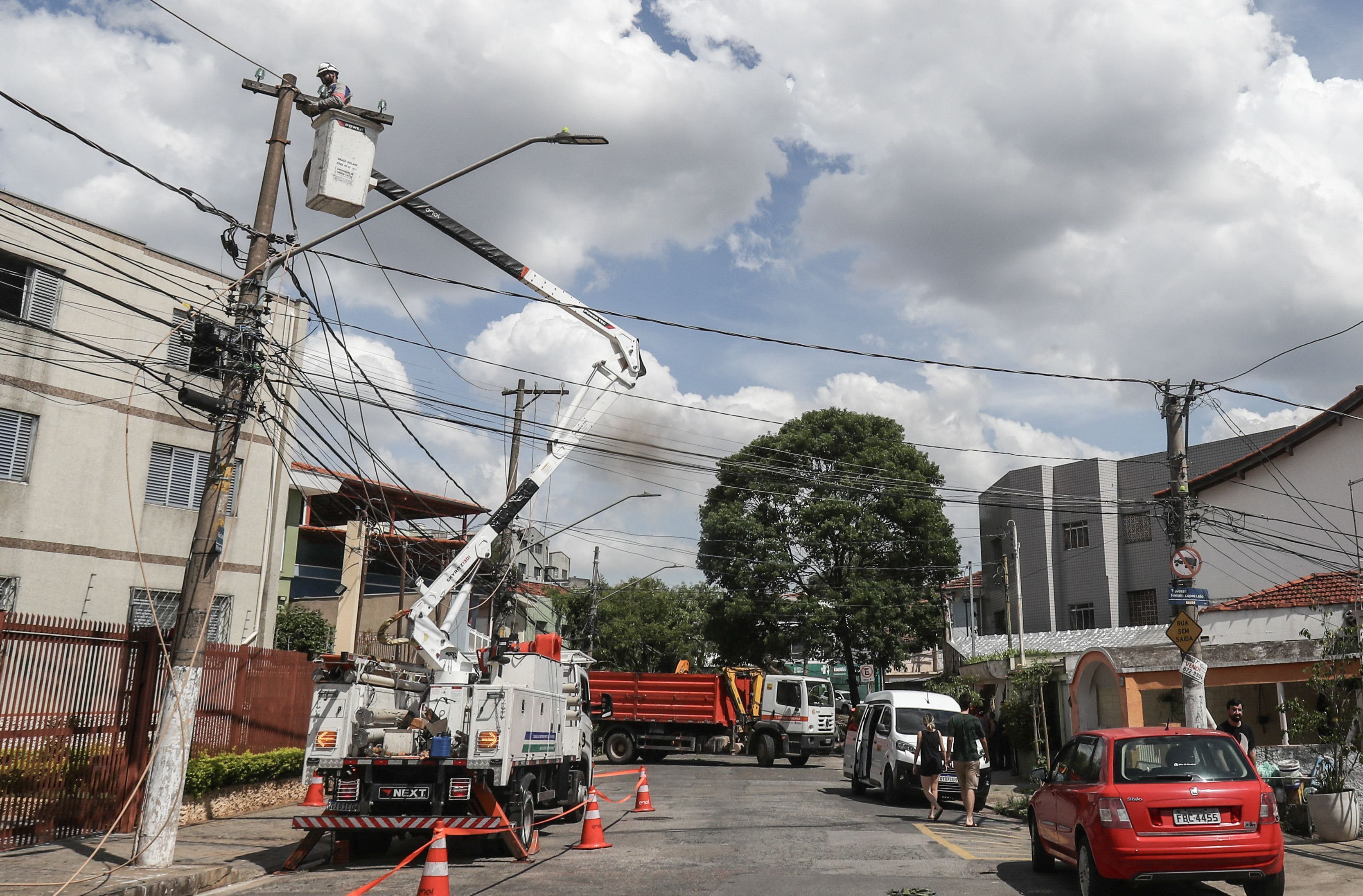 Imagem sobre apagão em São Paulo