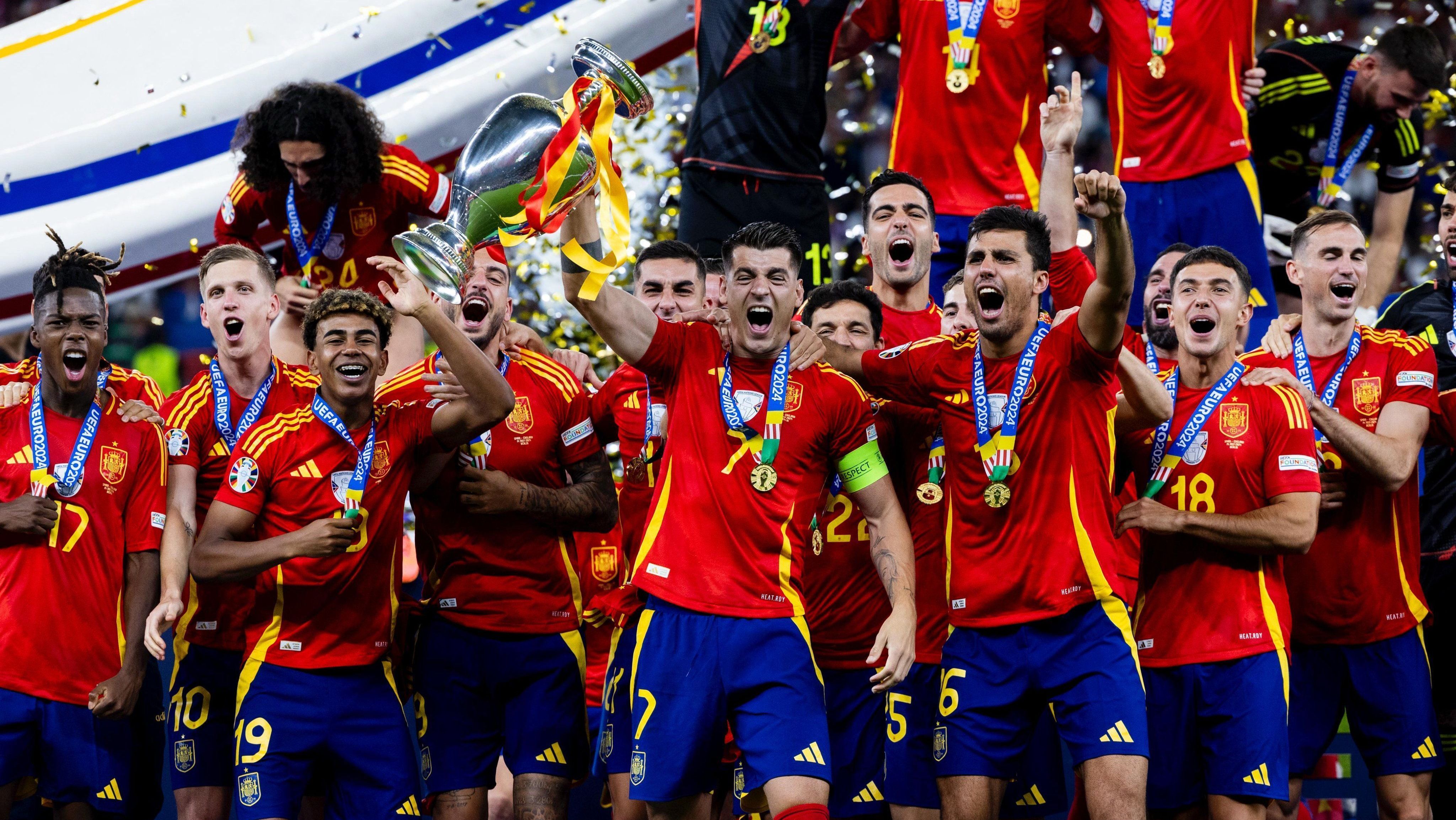 Espanha Taca Eurocopa 2024