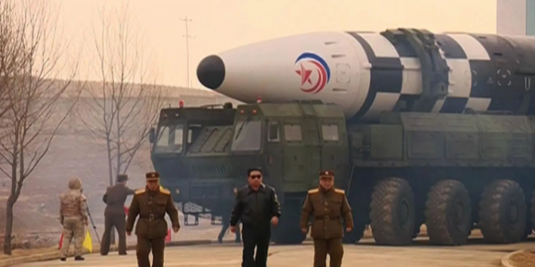 Kim Jong Un busca acelerar a transformação da Coreia do Norte em uma superpotência nuclear.